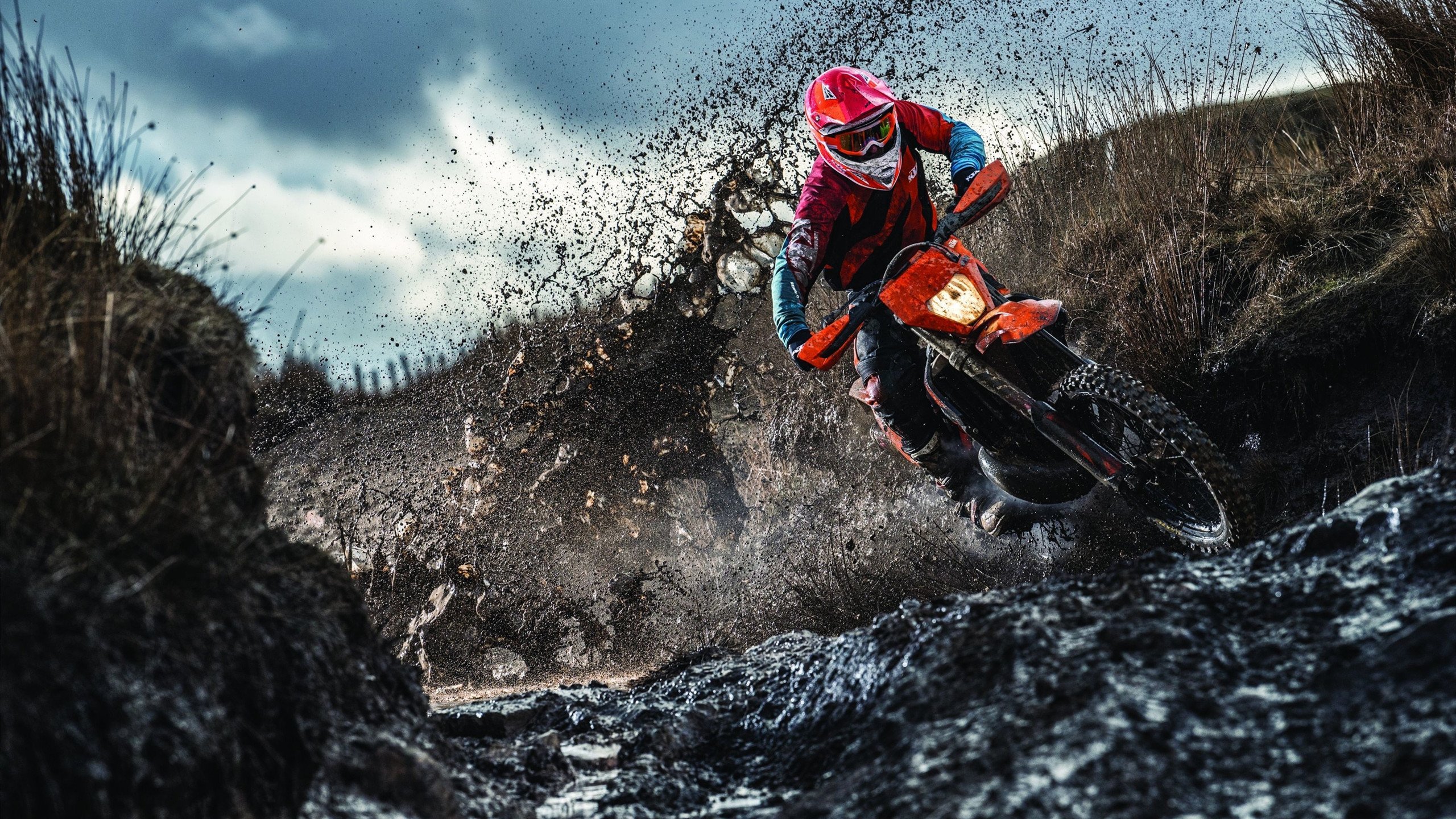 冰与火之歌，当东决的肌肉碰撞遇上欧冠的艺术博弈